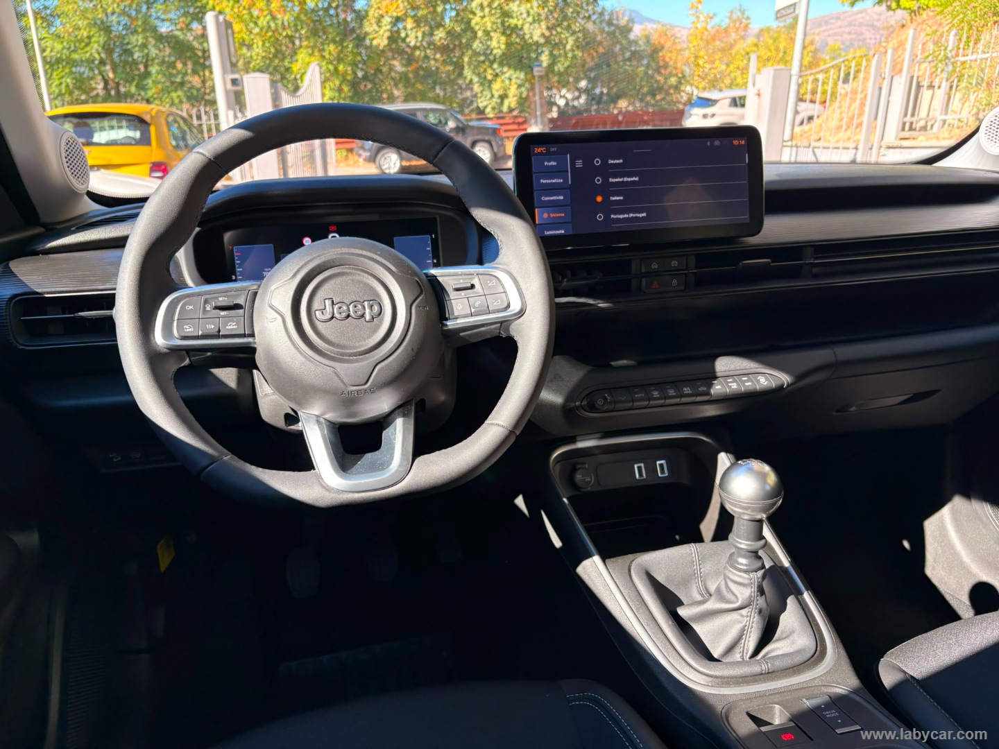Jeep Avenger 1.2 Turbo Altitude - Immagine 13