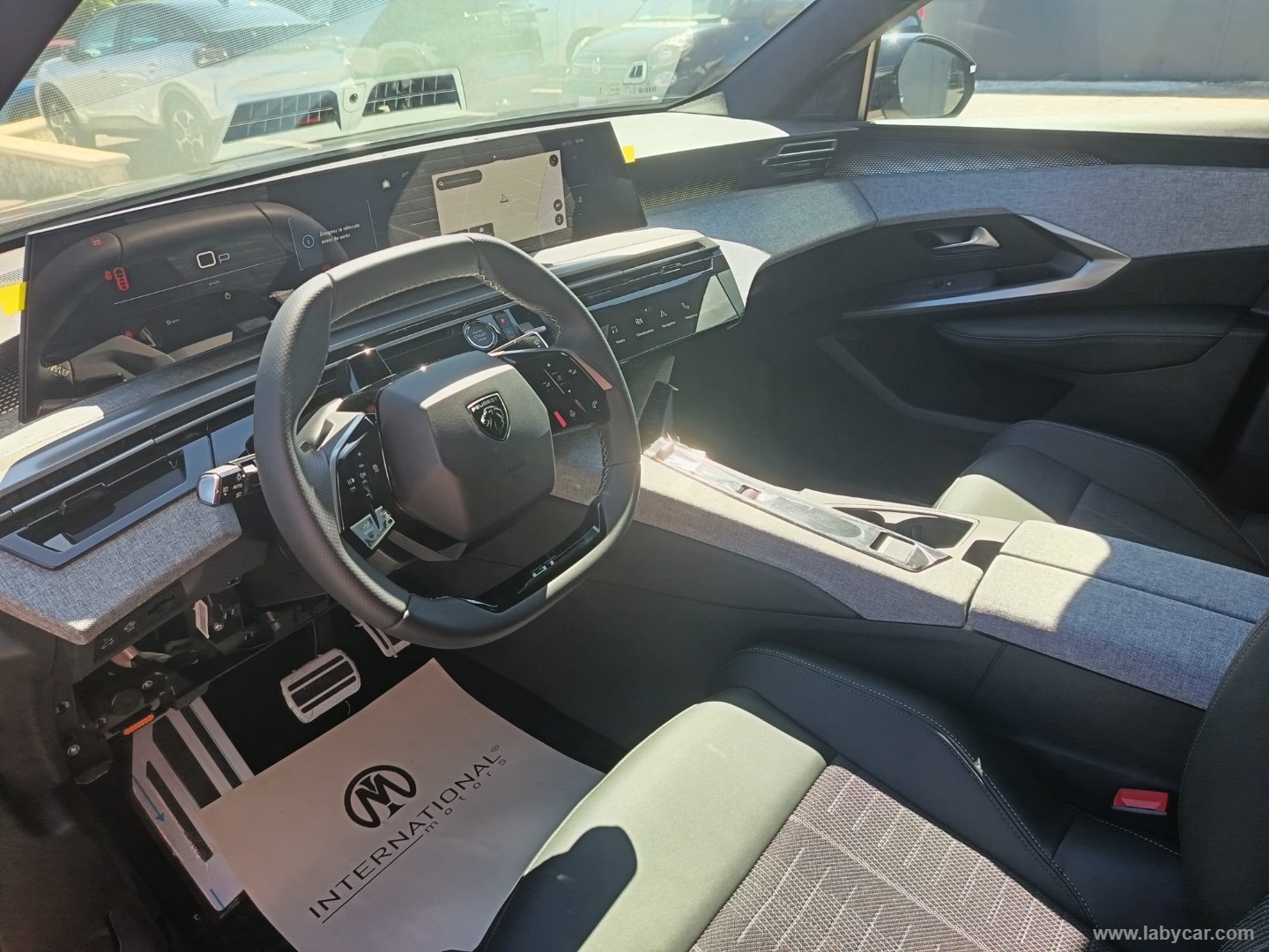 Peugeot 3008 Hybrid 145 e-DCS6 GT - Immagine 13