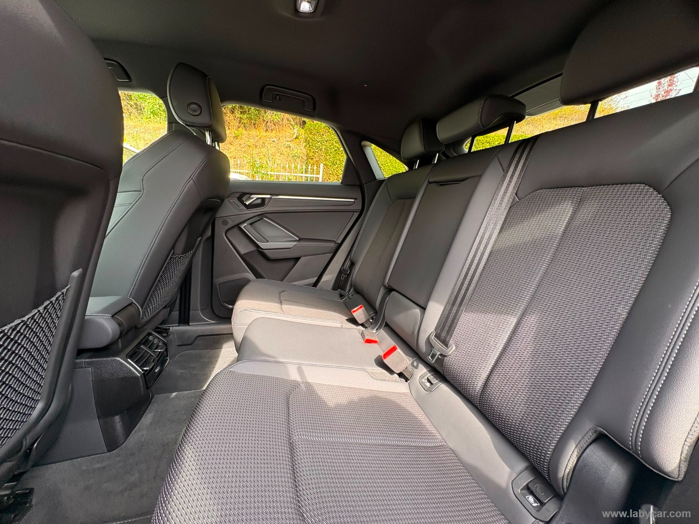 Audi Q3 SPB 35 TDI S tronic S line edition - Immagine 13