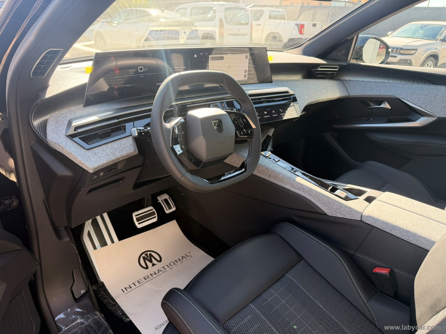 3008 Hybrid 145 e-DCS6 GT - immagine 13
