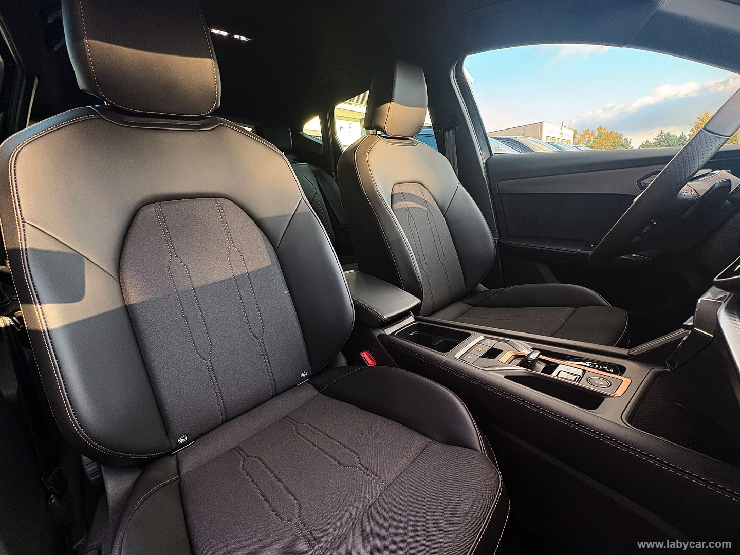 CUPRA Formentor 1.5 e-Hybrid DSG Business - Immagine 13