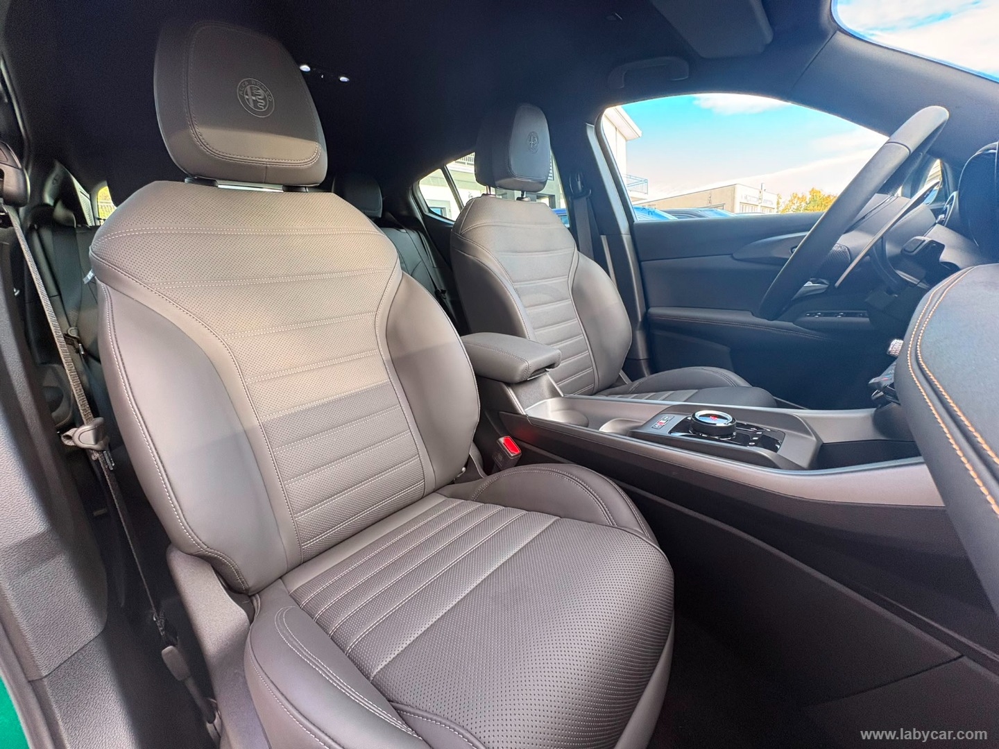 Alfa Romeo Tonale 1.3 280 CV PHEV AT6 Q4 Veloce - Immagine 13