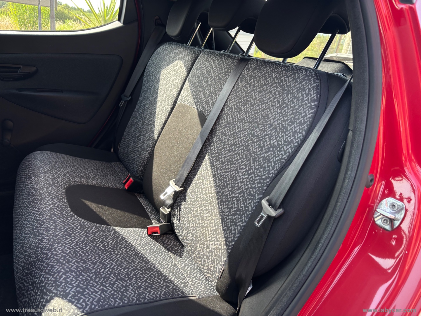Ypsilon 1.2 69 CV 5p. S&S Elefantino Blu - immagine 13