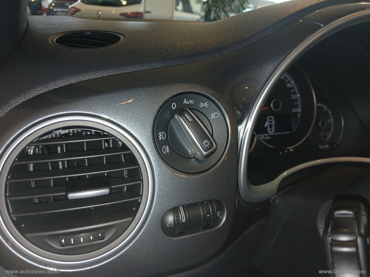 Maggiolino Cabrio 1.2 TSI Design BMT PARI AL NUOVO - immagine 13