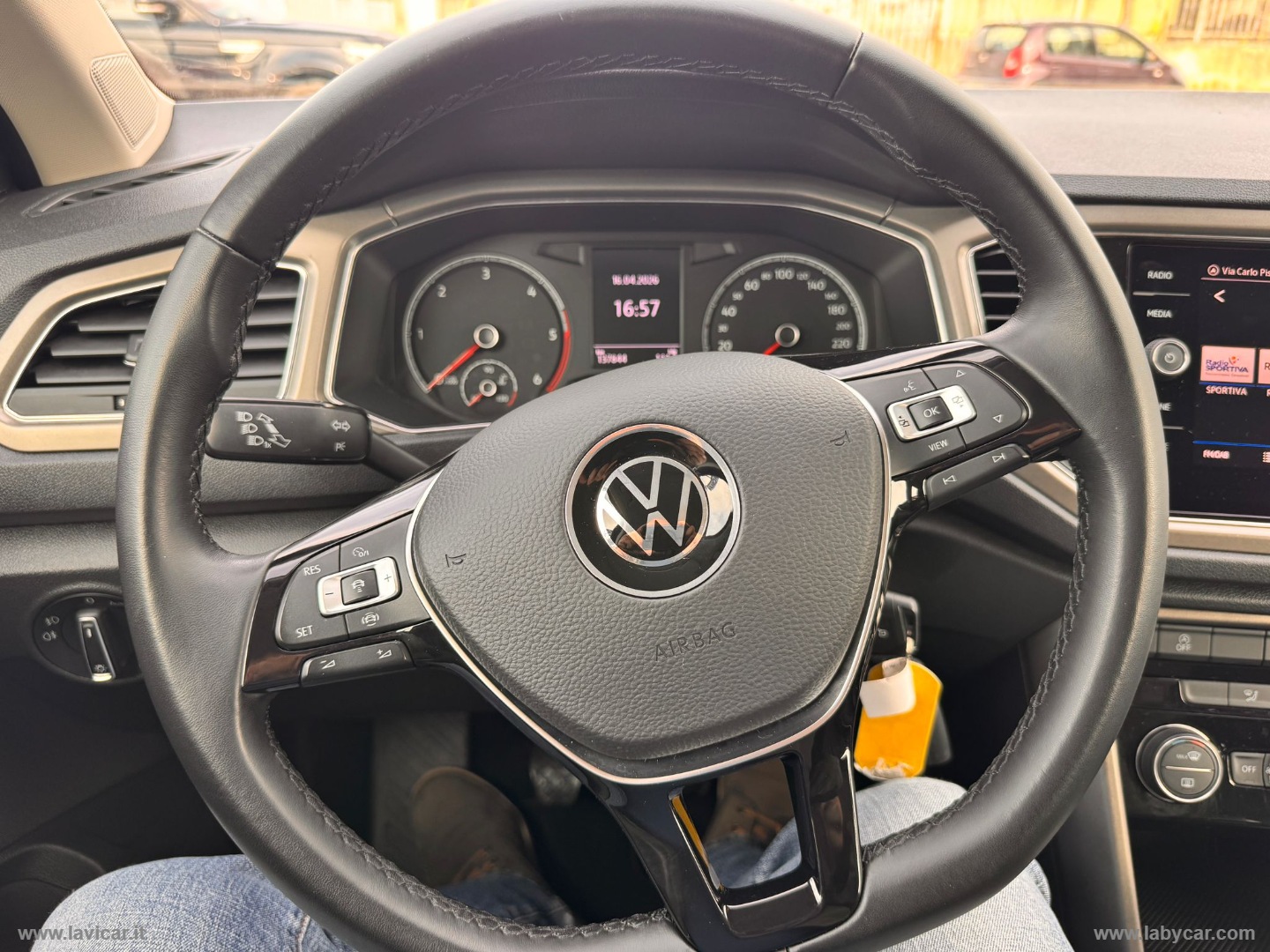 T-Roc 2.0 TDI SCR Style - immagine 13