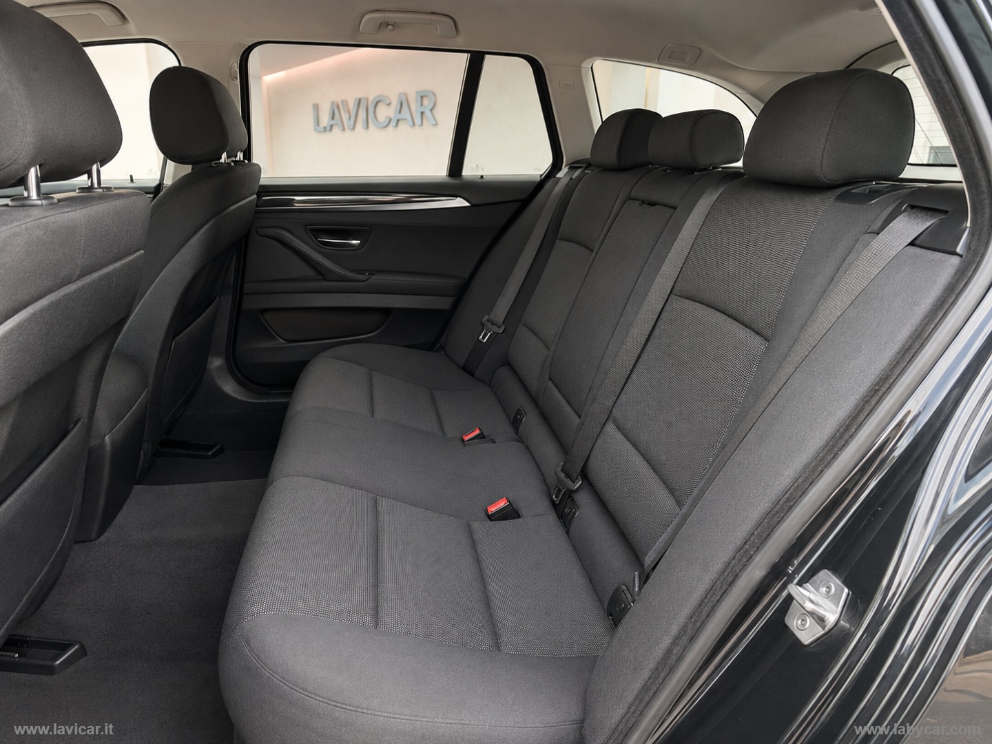 520d Touring Luxury - immagine 13