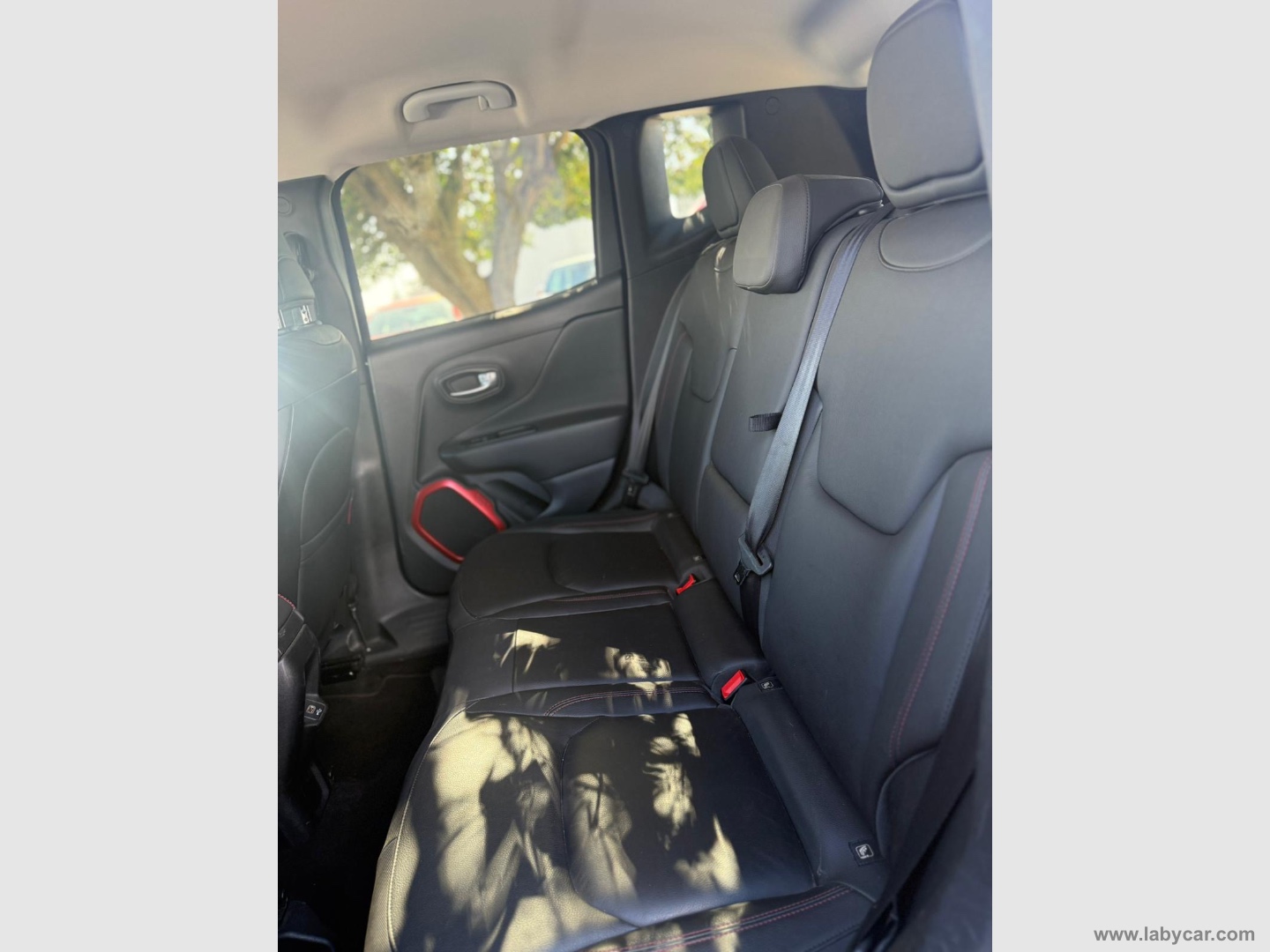 Renegade 2.0 Mjt 170CV 4WD Tr.hawk - immagine 13