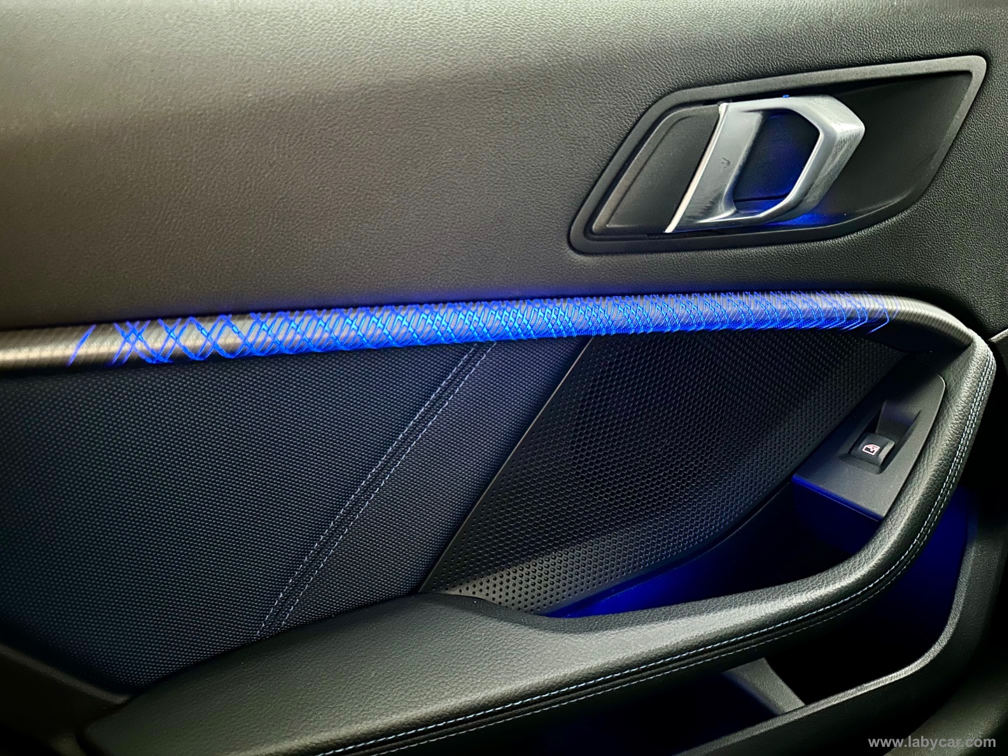 M 135i xDrive - immagine 13