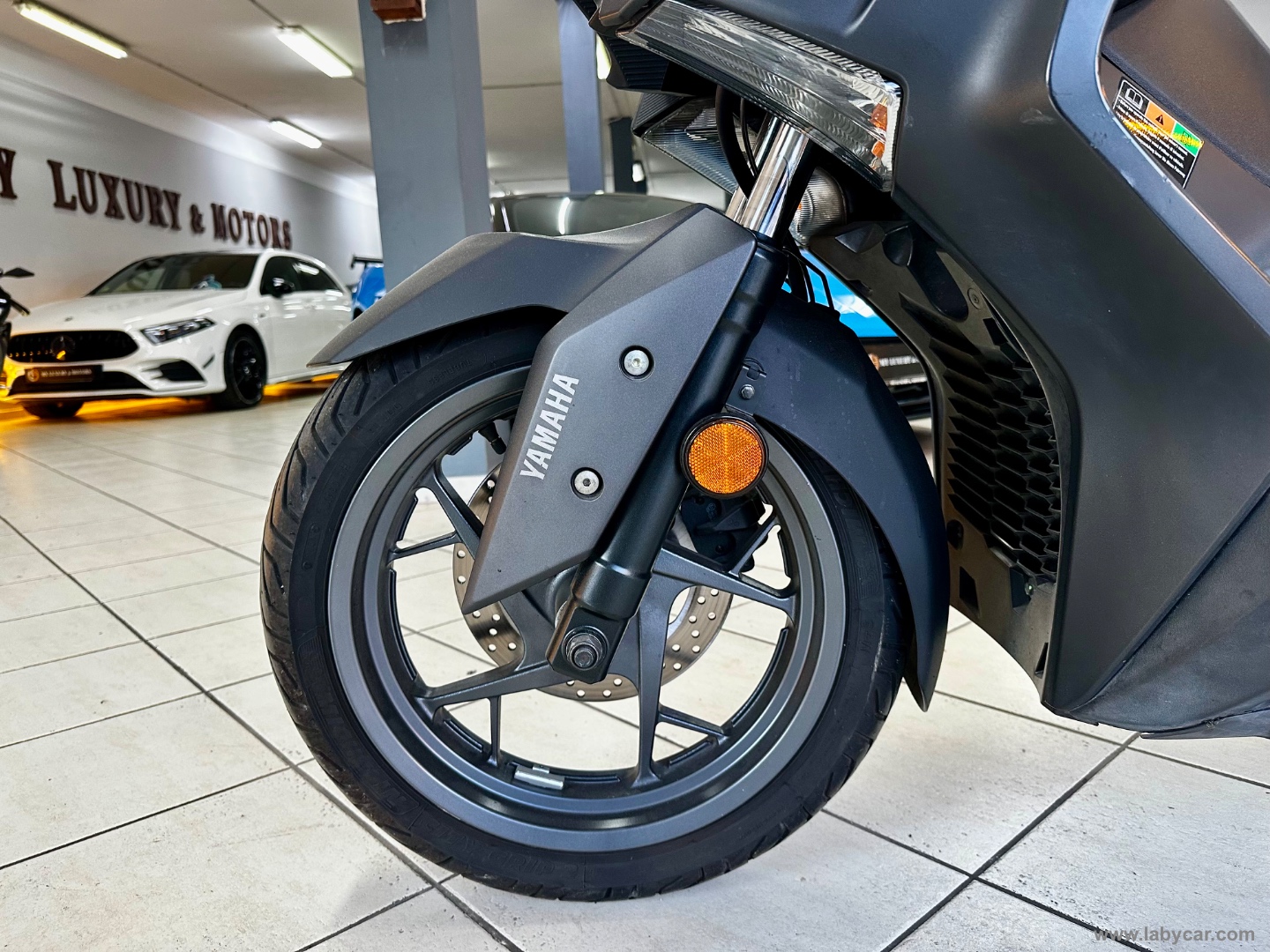 X-Max 125 TAGL DOC - immagine 13