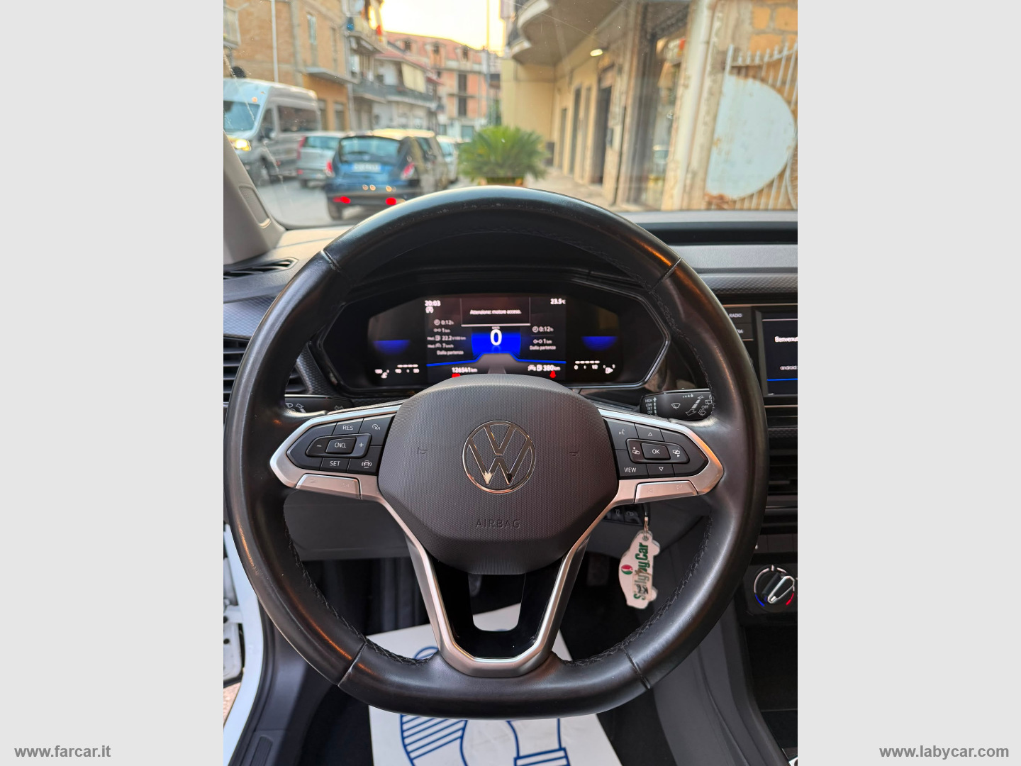 T-Cross 1.0 TSI 110 CV LIFE - immagine 13