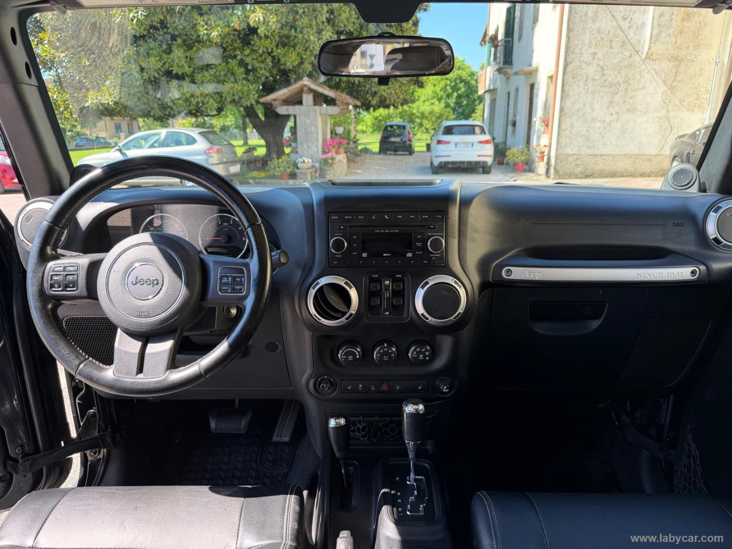 Wrangler Unlimited 2.8 CRD Sahara A. - immagine 13