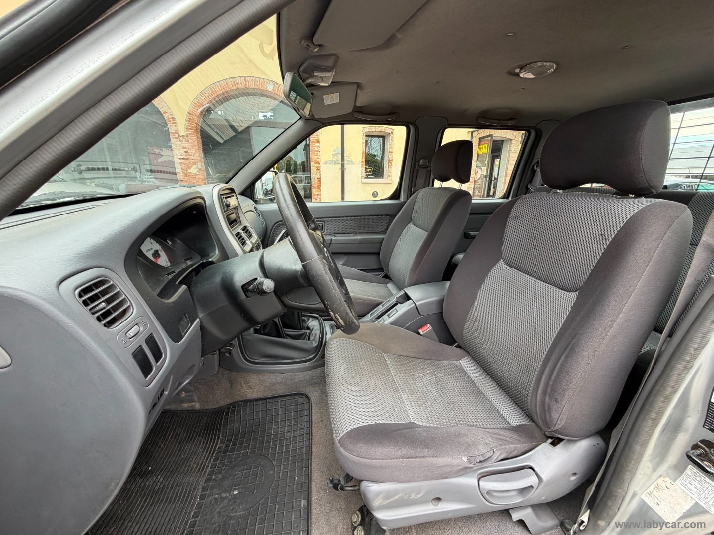 Pick-up 2.5 TD 4p. Double Cab Navara GANCIO 28 Q.LI - immagine 13