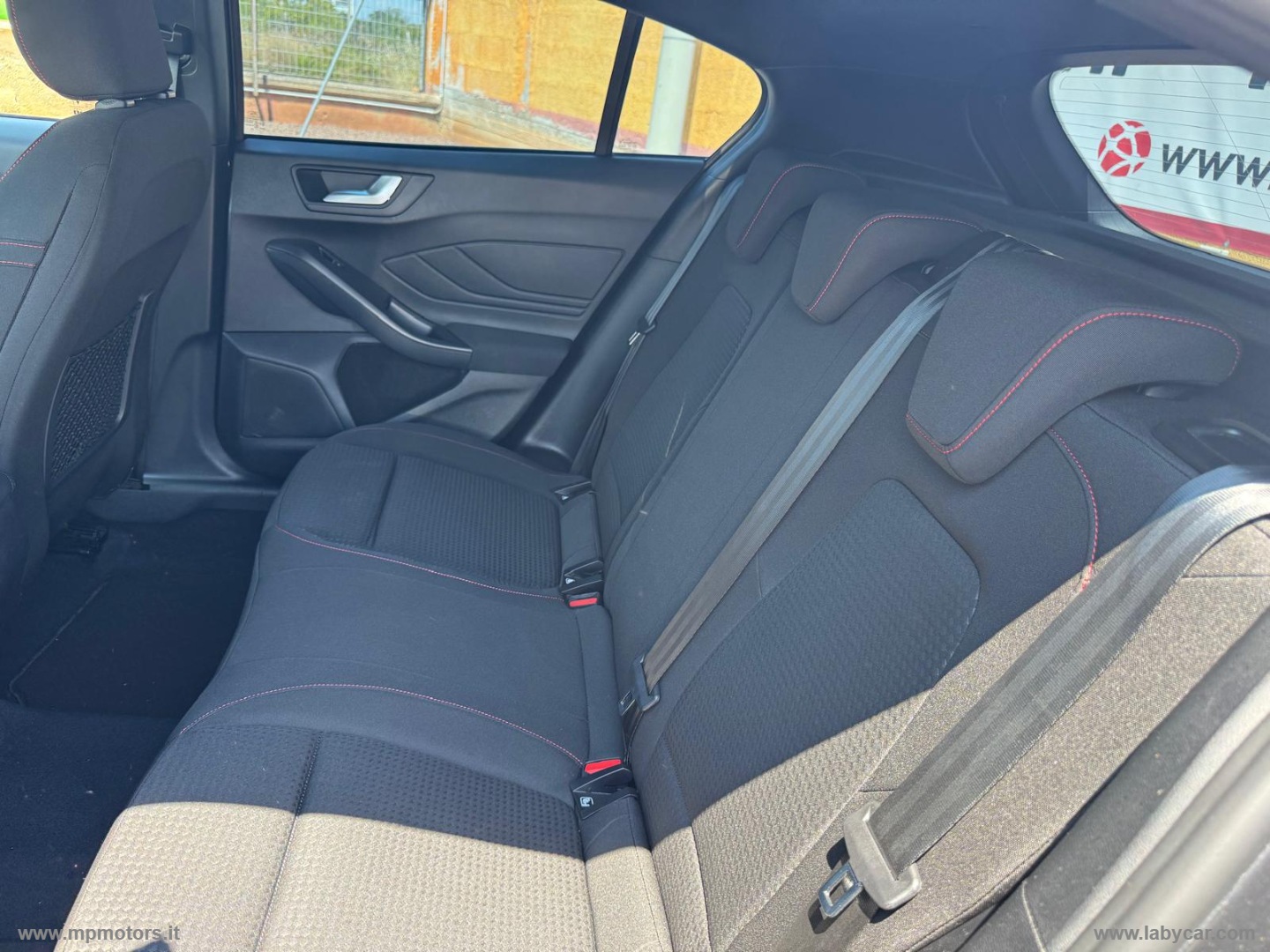 FOCUS ST-LINE 1.5 EcoBlue 115CV AUTOMATICA - immagine 13
