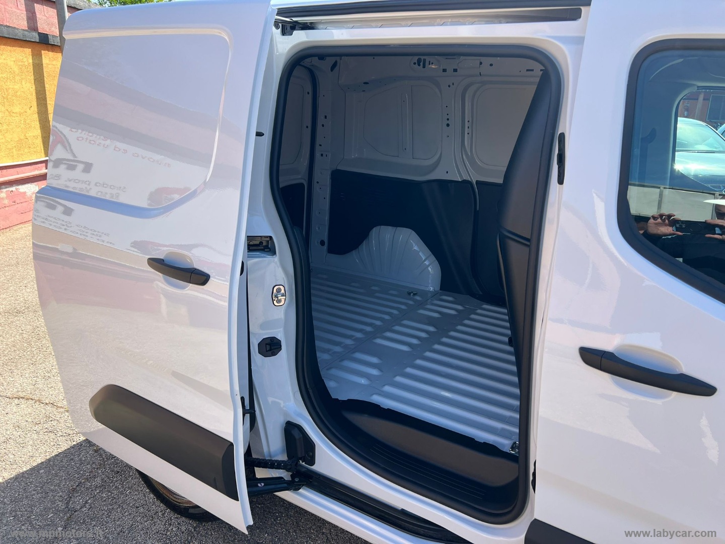 COMBO CARGO 1.5 D 100CV - immagine 13