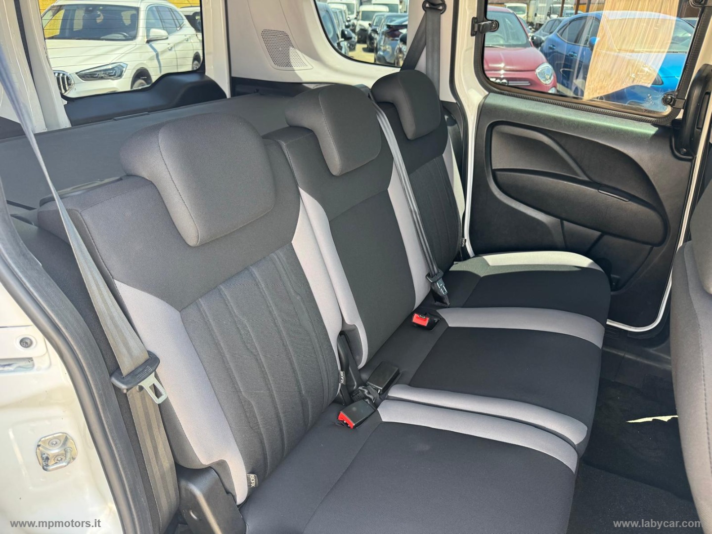 DOBLO COMBI LOUNGE 1.6 MJ 105CV AUTOCARRO - immagine 13