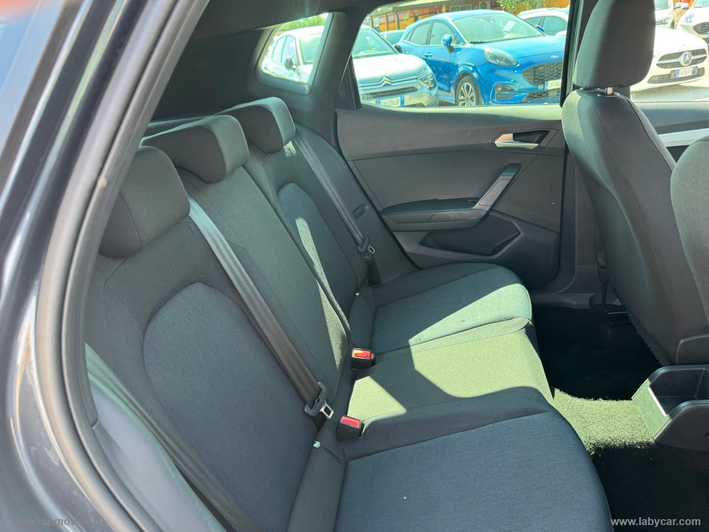 ARONA FR DSG 1.0 EcoTSI 110CV AUTOMATICA - immagine 13