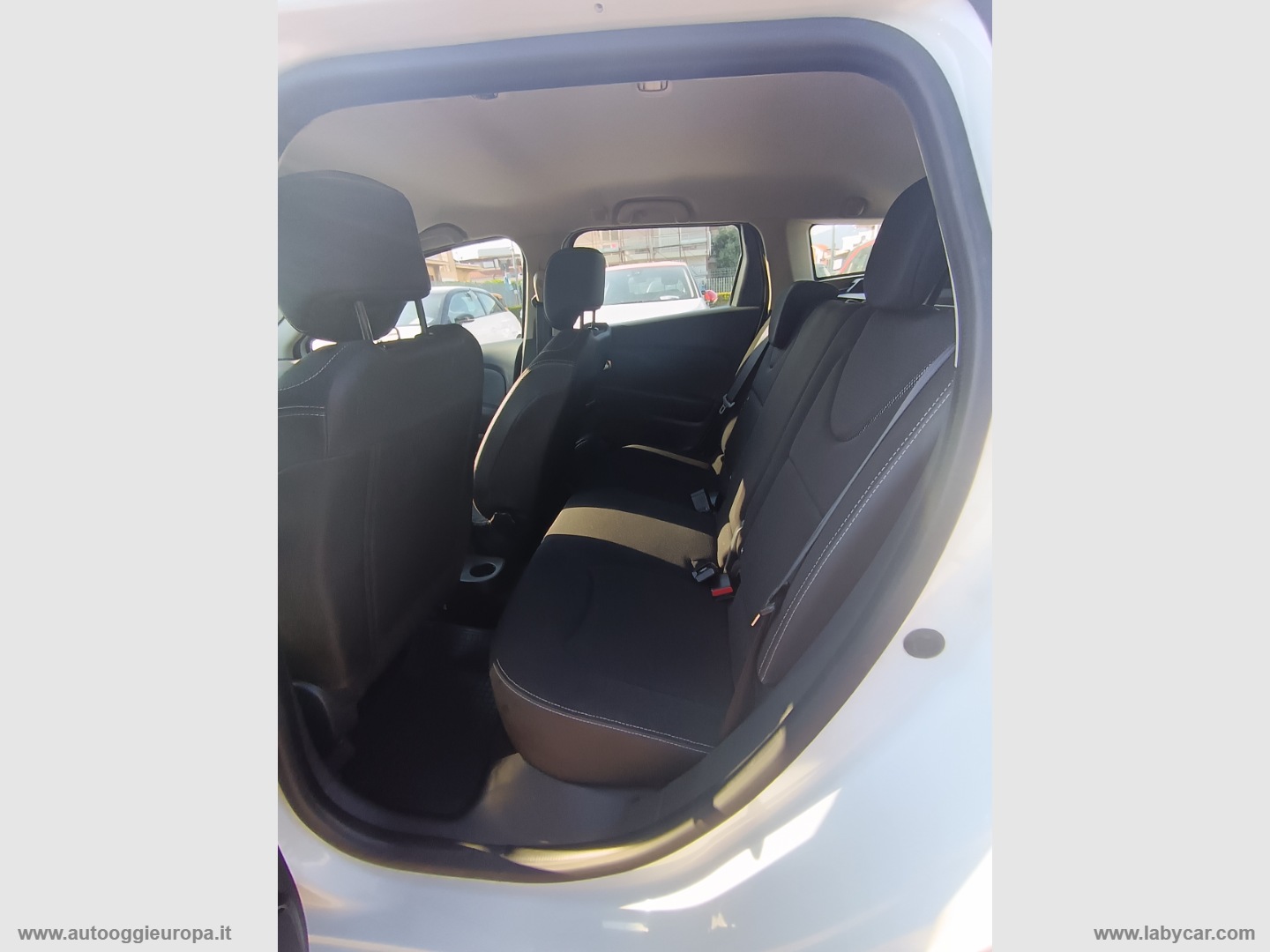 Clio Sporter 0.9 TCe 12V 90 Costume Nat. FINO AL 15/08 P.P. INCLUSO - immagine 13