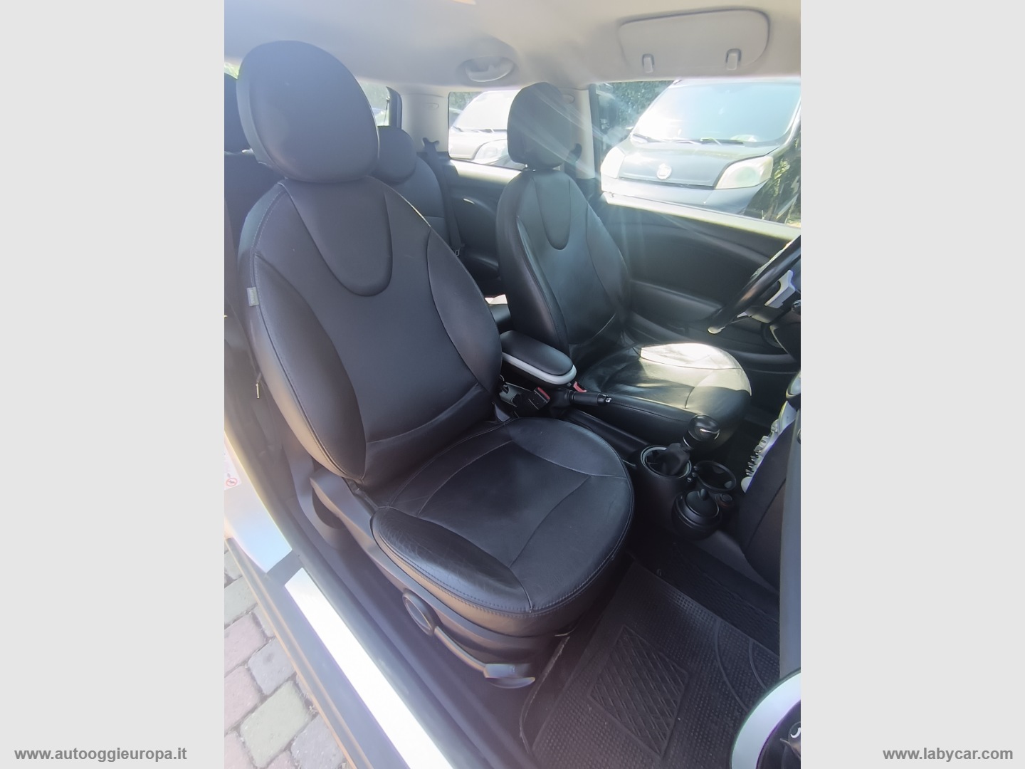 Mini Cooper D - immagine 13