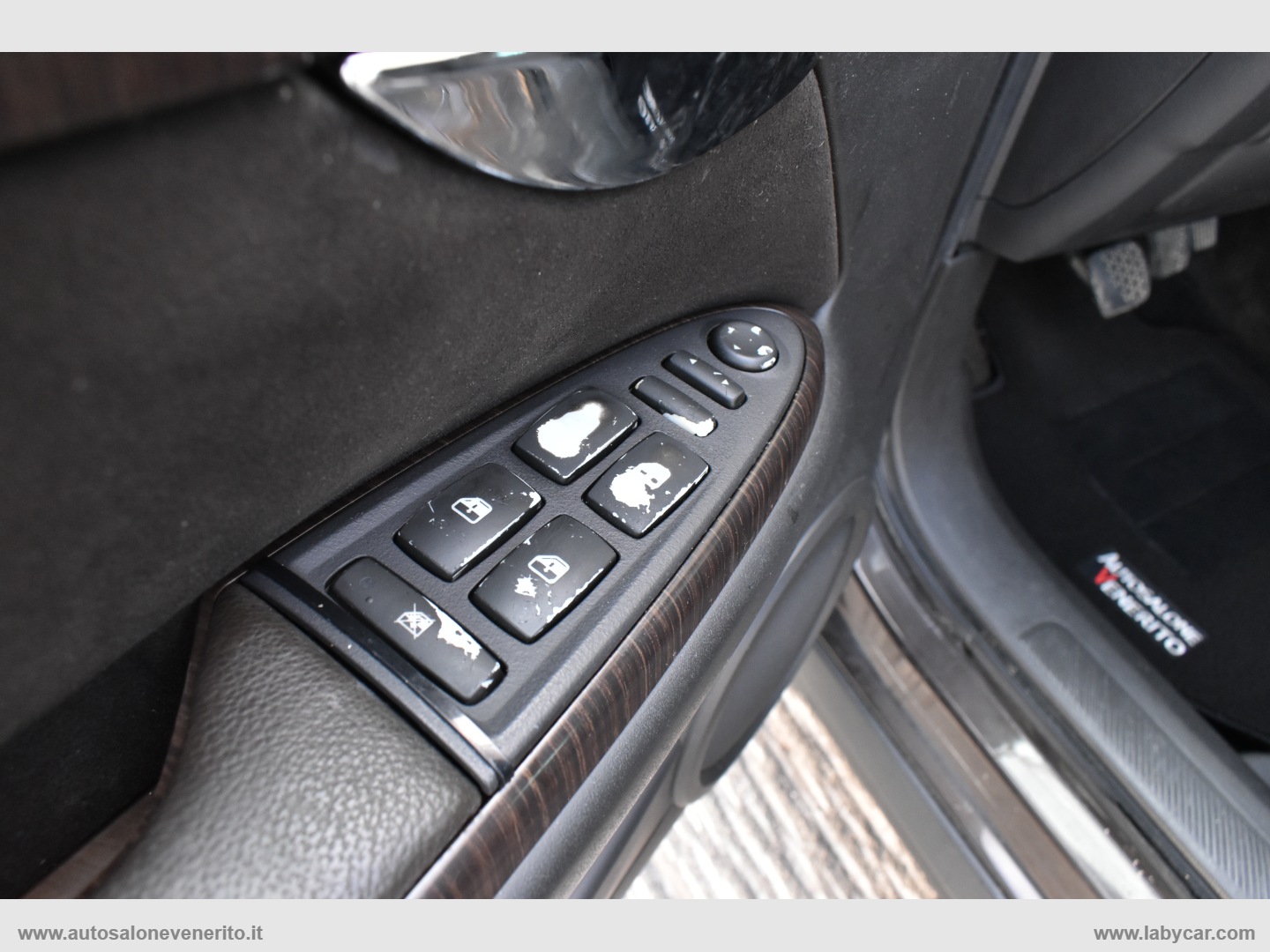 Croma 1.9 MJT Emotion - immagine 13