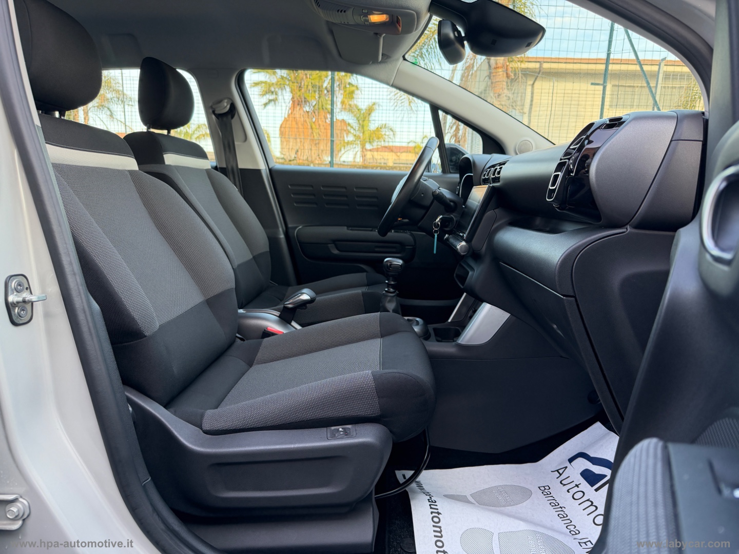 C3 Aircross BlueHDi 100 S&S Shine - immagine 13
