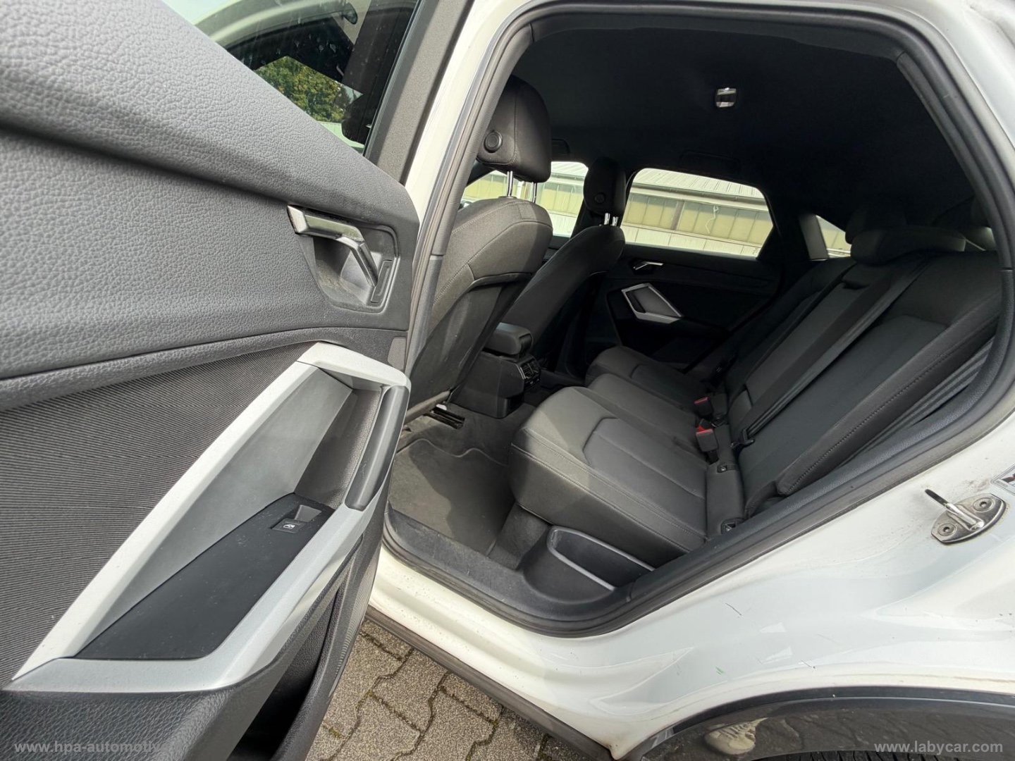 Q3 SPORTBACK 2.0TDI S-LINE BLACK EDITION - immagine 13