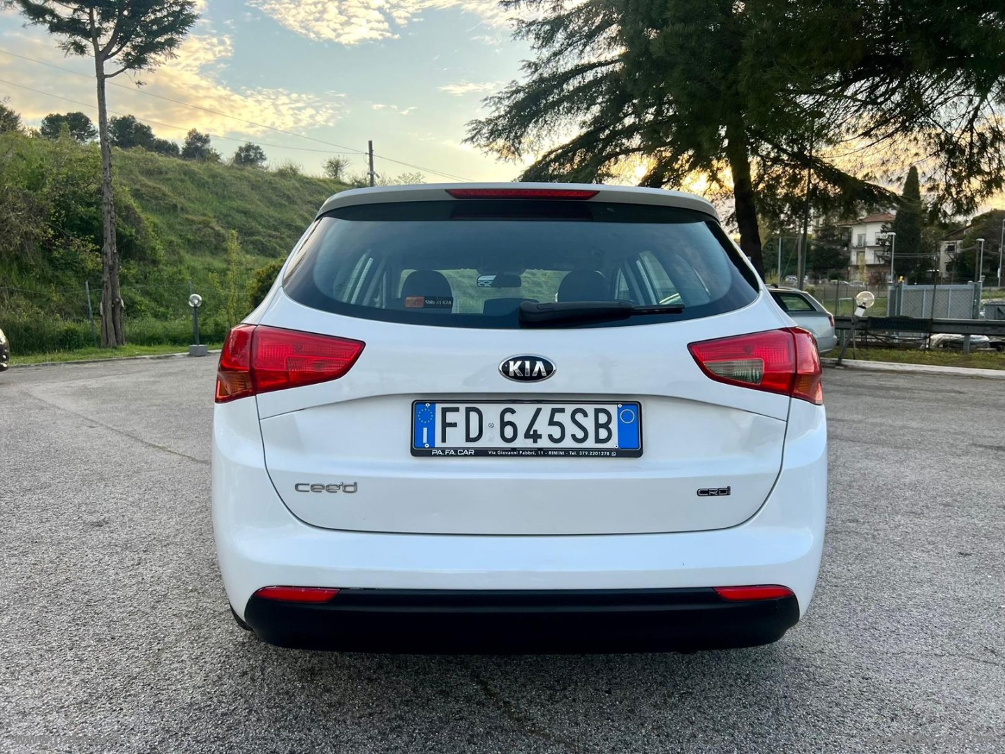 cee d 1.6 CRDi 110 CV SW Active - immagine 13
