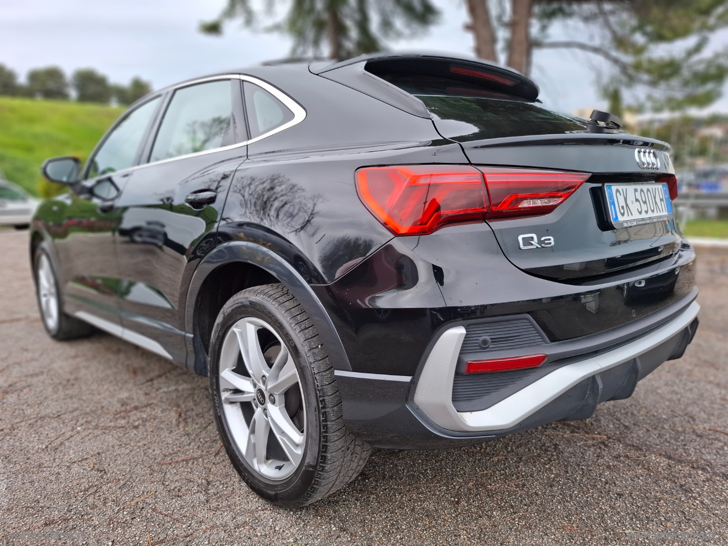Q3 SPB 35 TDI quattro S tr. S line ed. - immagine 13