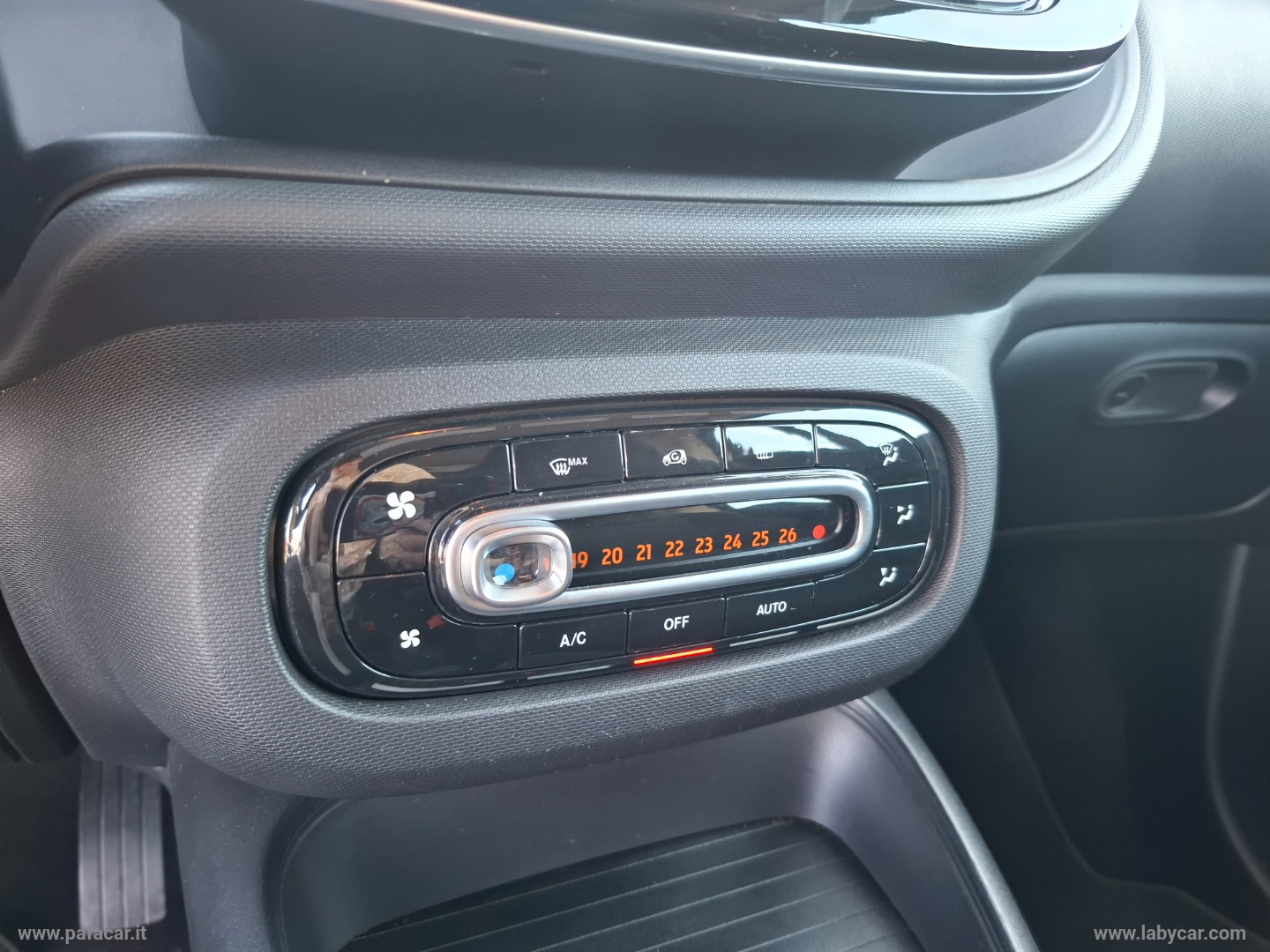 fortwo EQ Parisblue - immagine 13