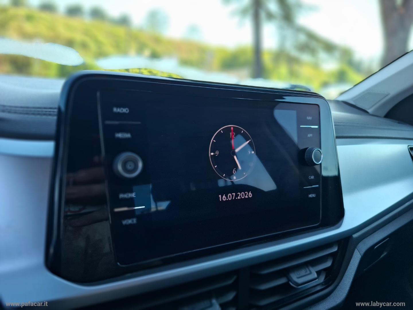 T-Roc 1.5 TSI ACT DSG Life - immagine 13