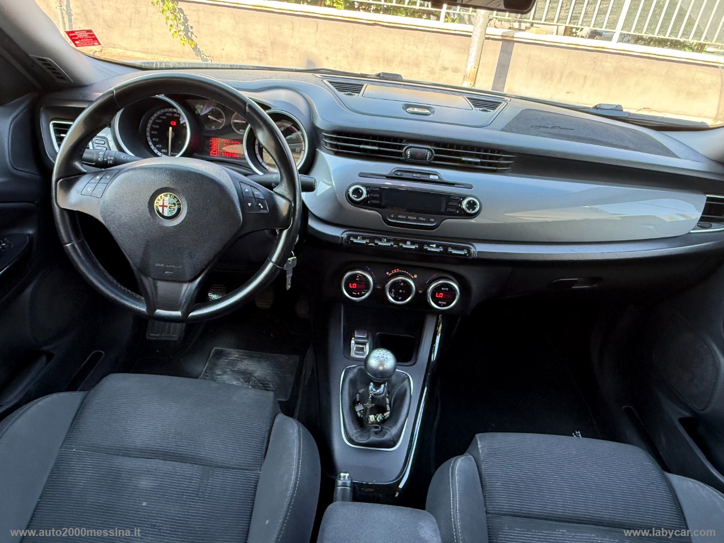 Giulietta 1.6 JTDm-2 105 CV Distinctive - immagine 13