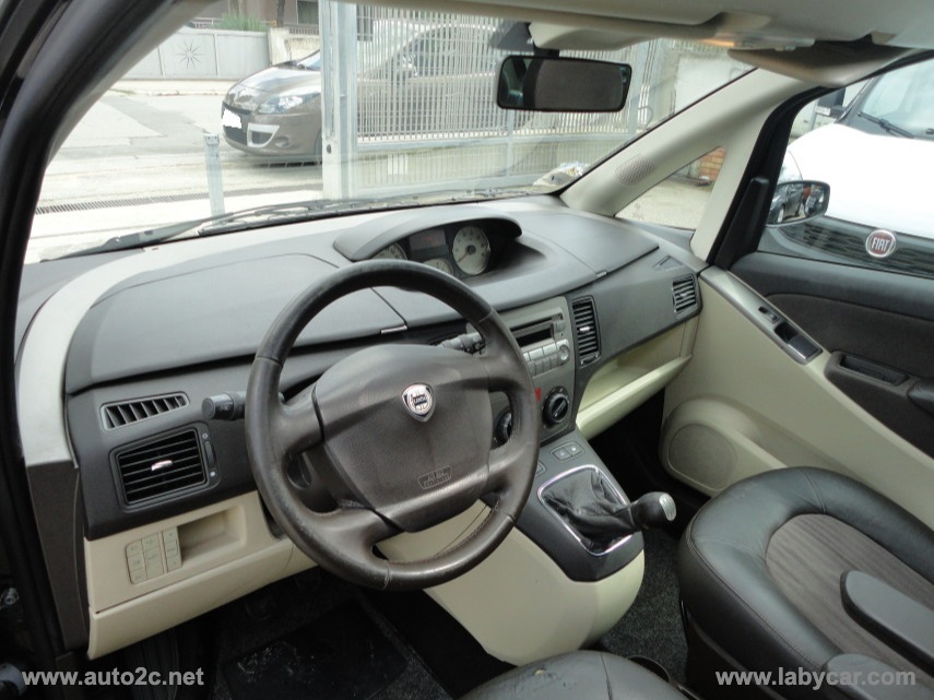 Musa 1.3 MJT 16V 90 CV Platino Plus - immagine 13