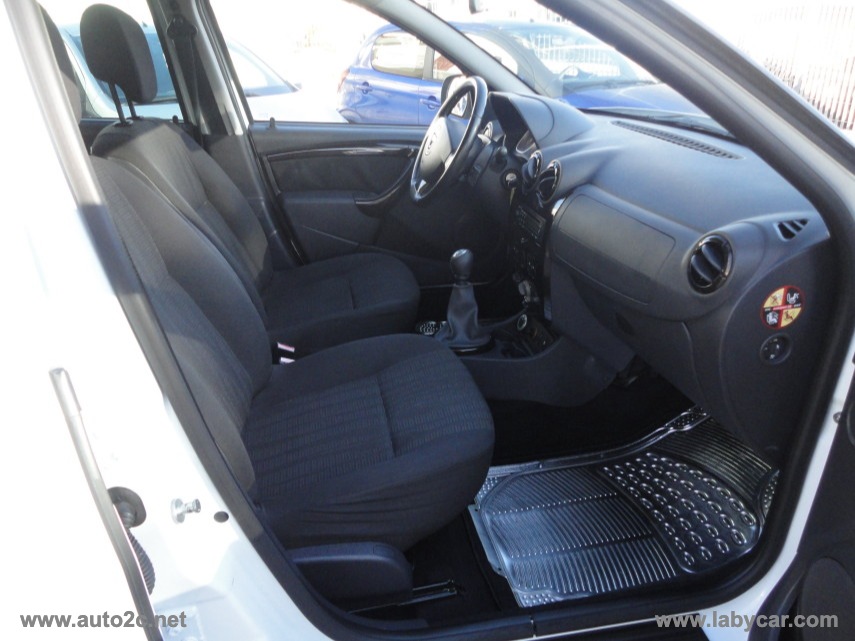 Duster 1.5 dCi 110 CV 4x4 Lauréate - immagine 13
