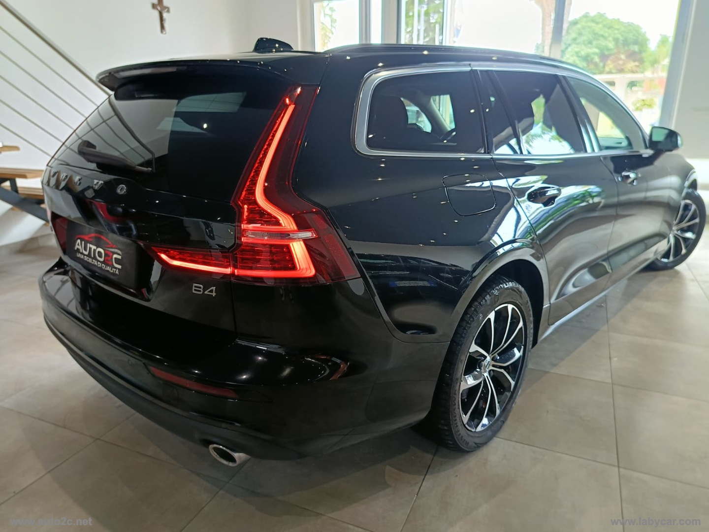 V60 B4 - immagine 13