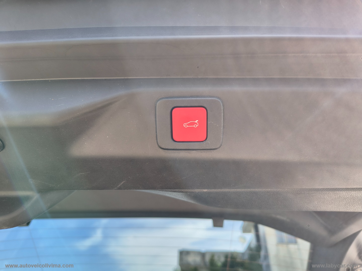 3008 Hybrid 145 e-DCS6 GT - immagine 13