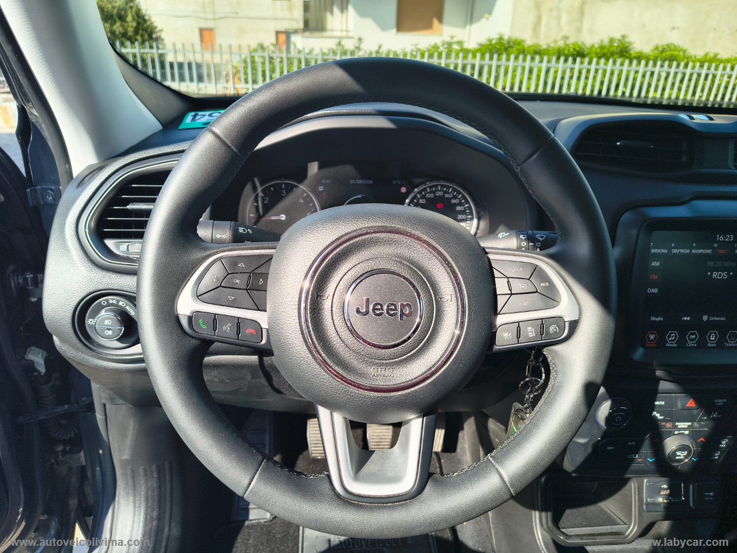 Renegade 1.6 Mjt 130CV Limited - immagine 13