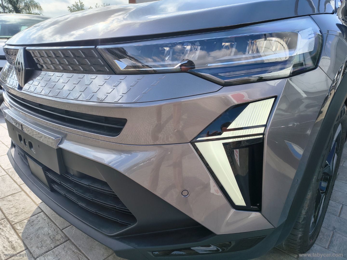 Captur Eco-G 120 CV Techno KM 0 ITALIA - immagine 13