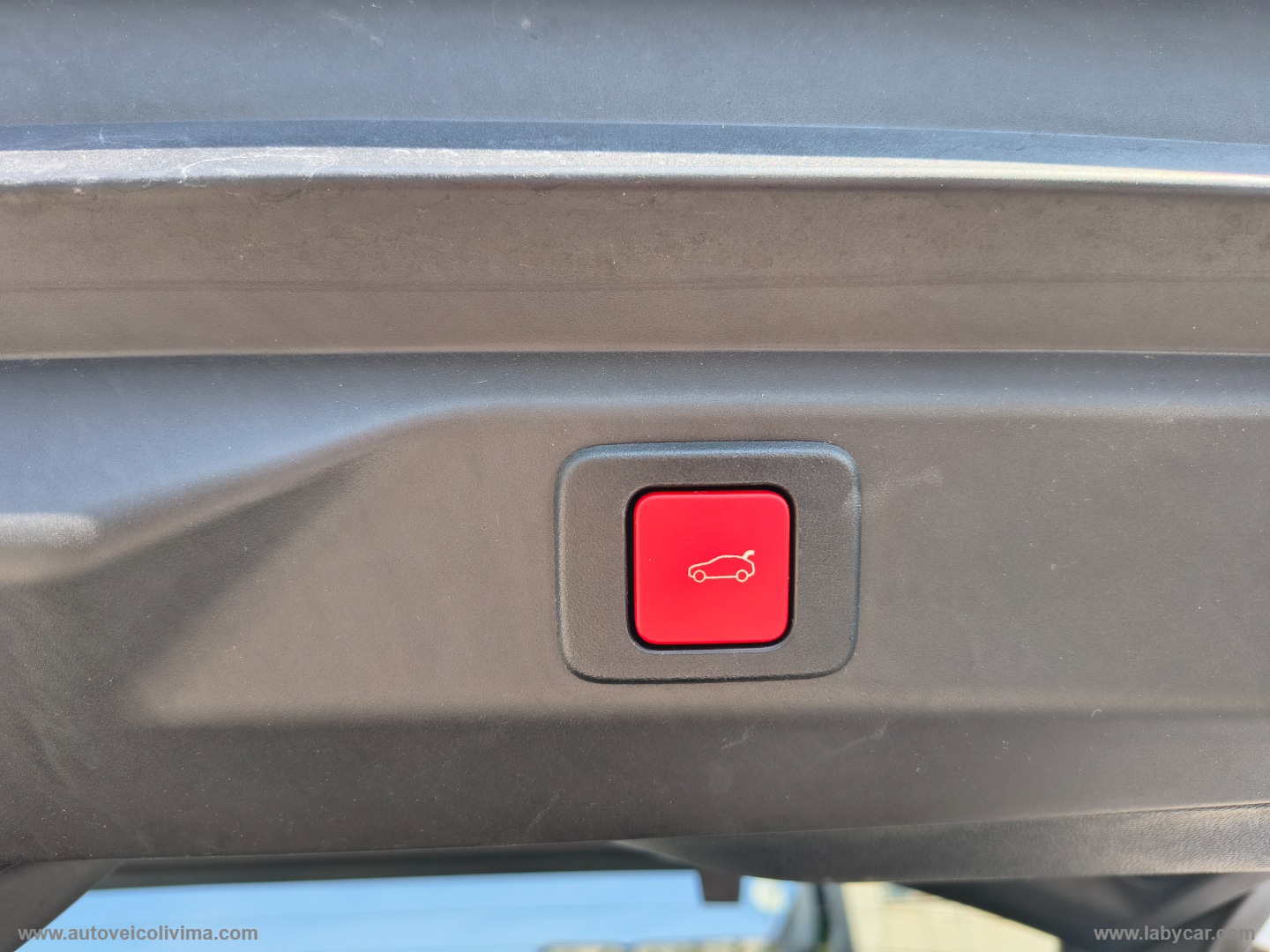 3008 Hybrid 145 e-DCS6 GT - immagine 13