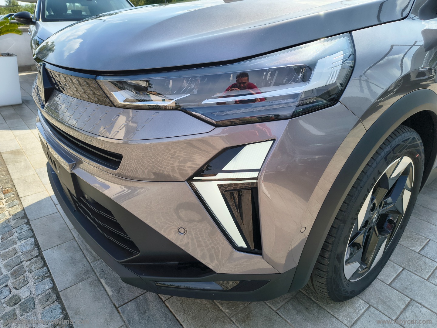 Captur Eco-G 120 CV Techno - immagine 13