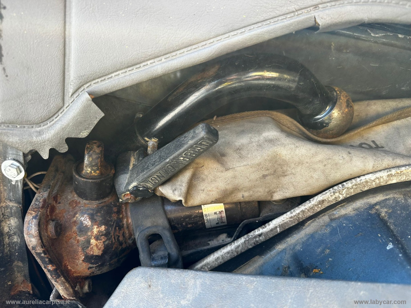 Land Cruiser II 2.4 TD SW LJ70 - immagine 13