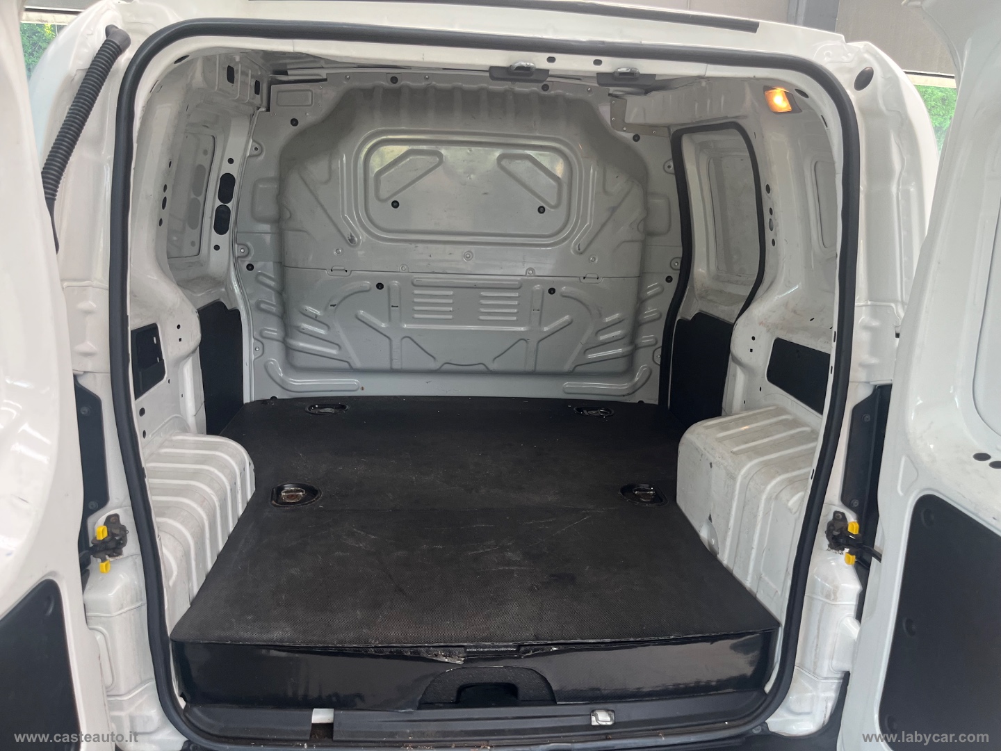 Fiorino 1.4 8V CNG 70CV Cargo SX - immagine 13
