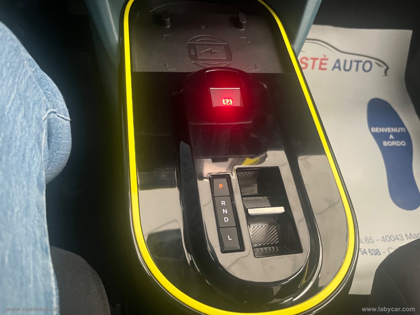 Grande Panda 1.2 Hybrid 110 CV S&S Icon - immagine 13