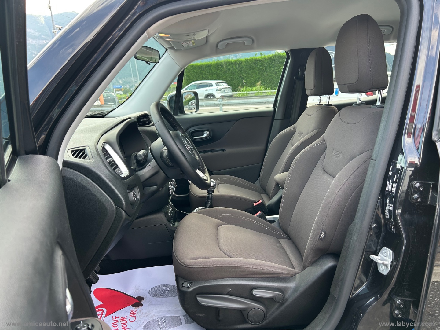 Renegade 2.0 Mjt 4WD Active Drive Sport - immagine 13