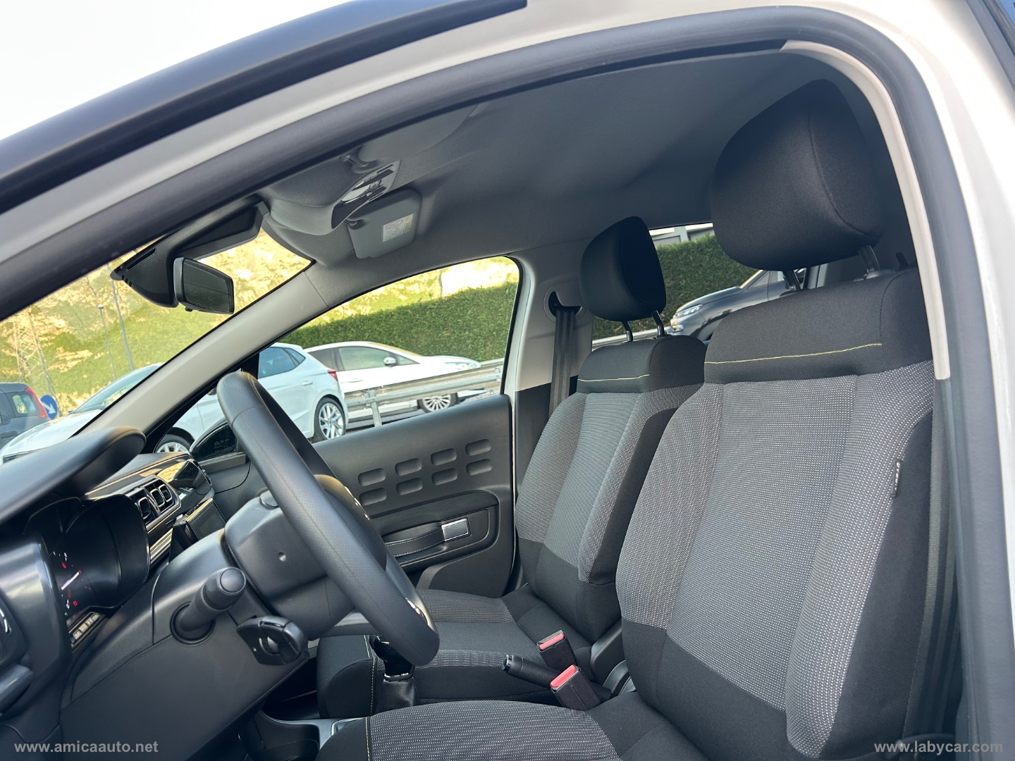 C3 PureTech 83 S&S Shine VERNICE BICOLORE - BIANCO/TETTO NERO - immagine 13