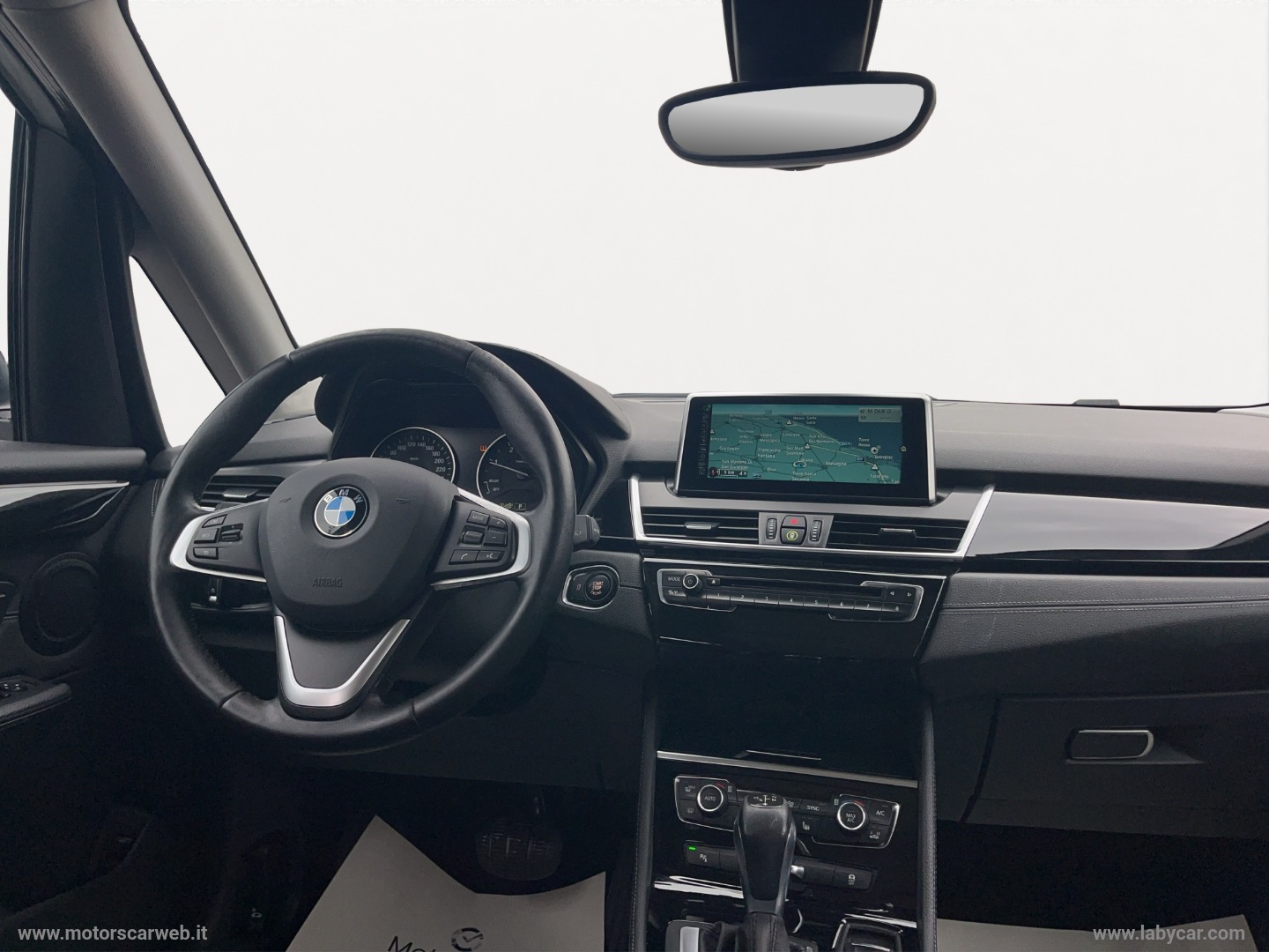 218d Active Tourer Luxury - immagine 13