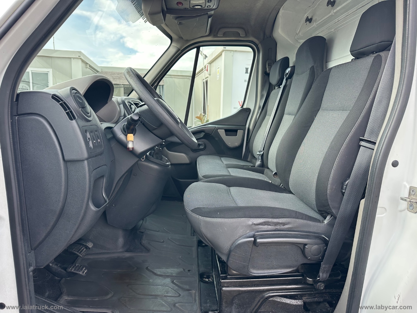 Master 2.3dCi150CV MAXI VOLUME TETTO ALTO GEMELLATO - immagine 13