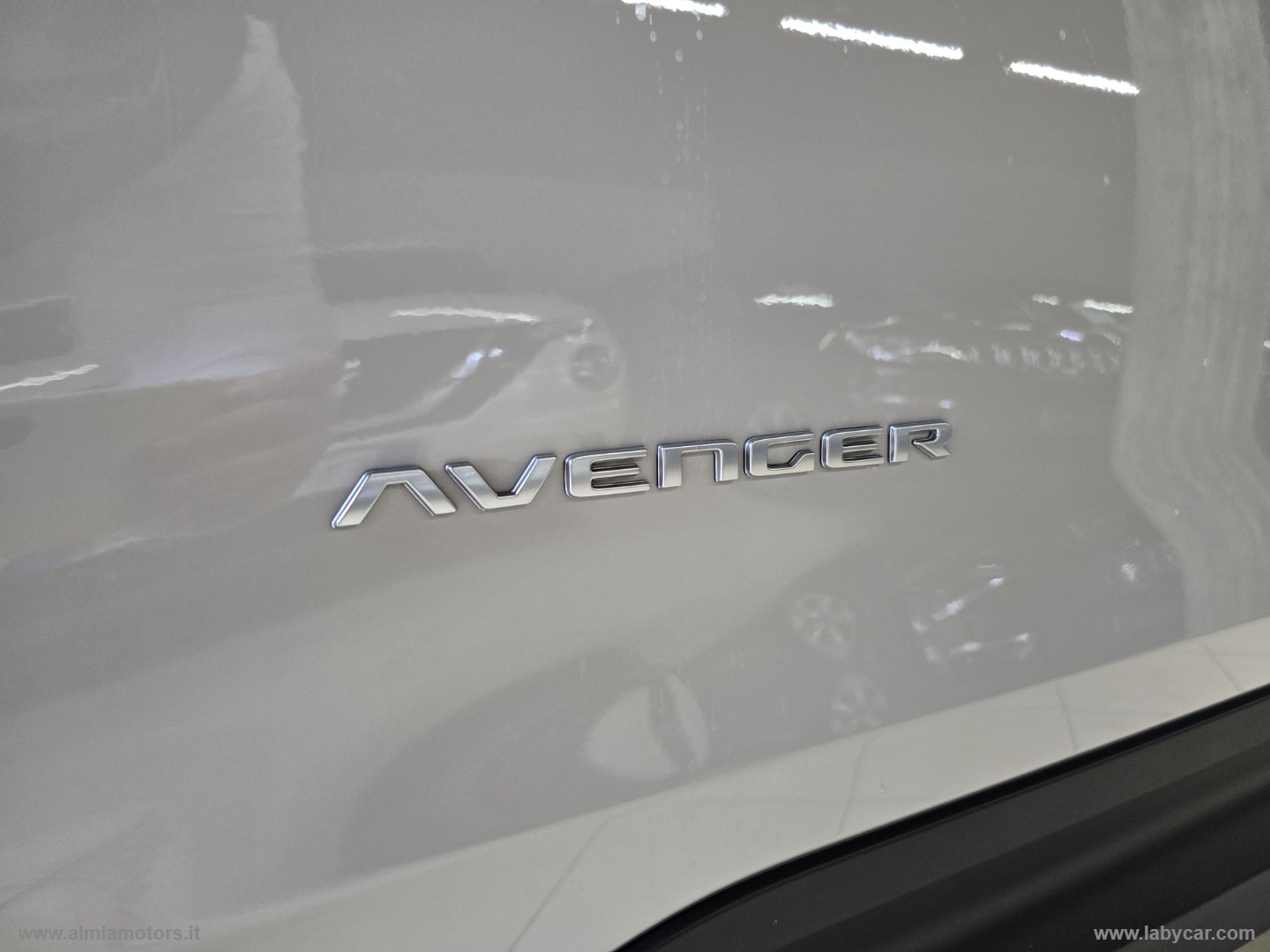 Avenger 1.2 Turbo MHEV Summit - immagine 13