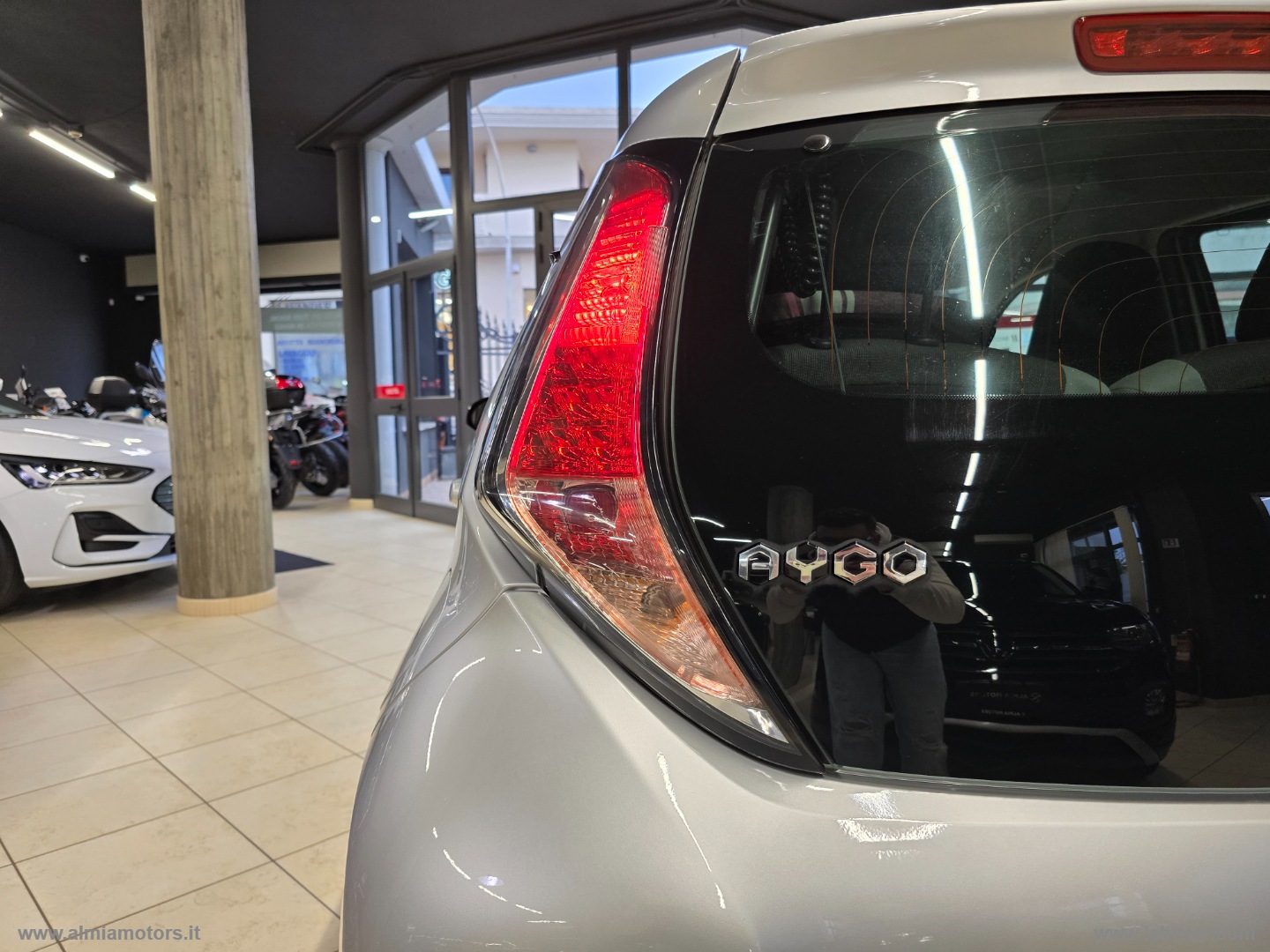 Aygo 1.0 VVT-i 69 CV 5p. x-play TSS - immagine 13
