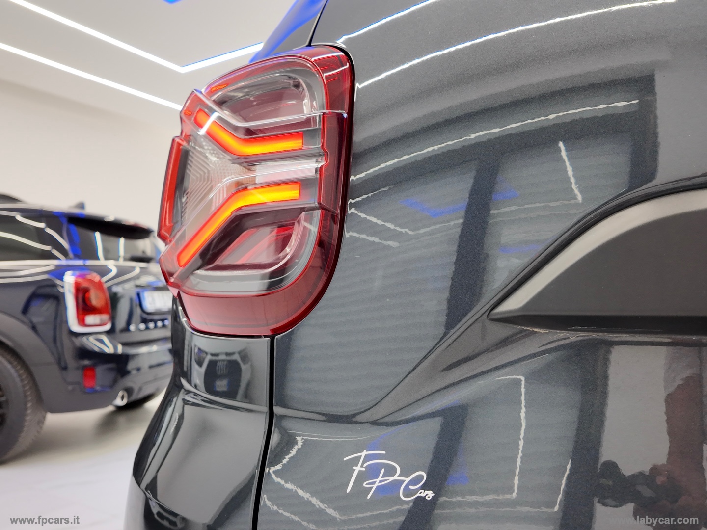 Duster 1.5 Blue dCi 8V 115CV 4x2 ESSENTIAL N1 - immagine 13