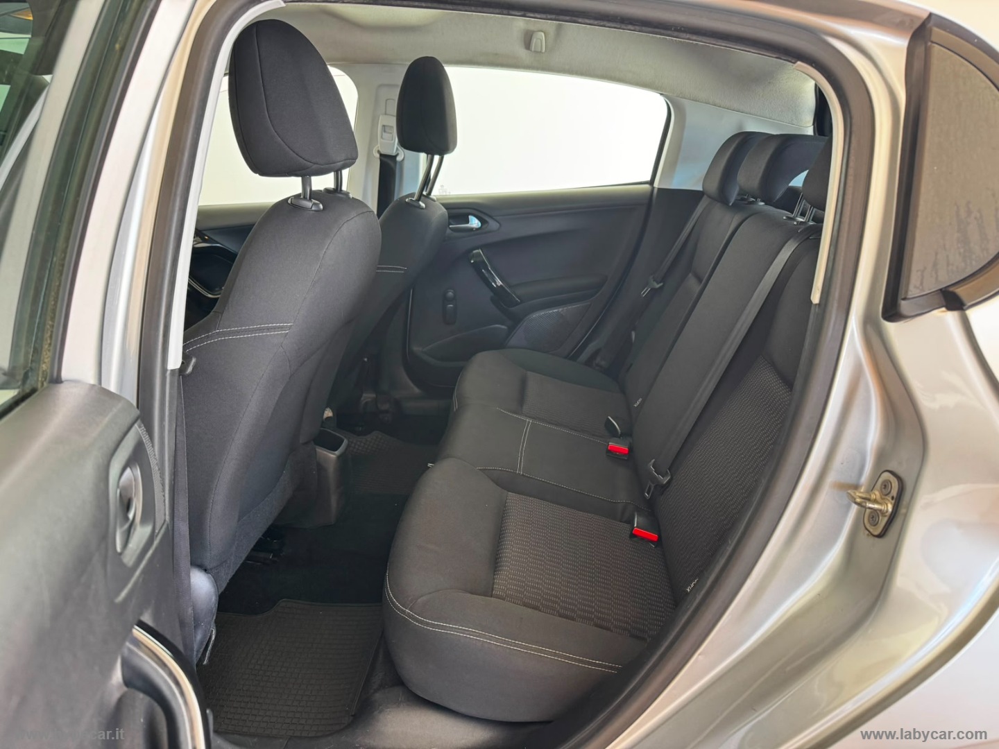 208 1.0 VTi 68 CV 5p. Active - immagine 13