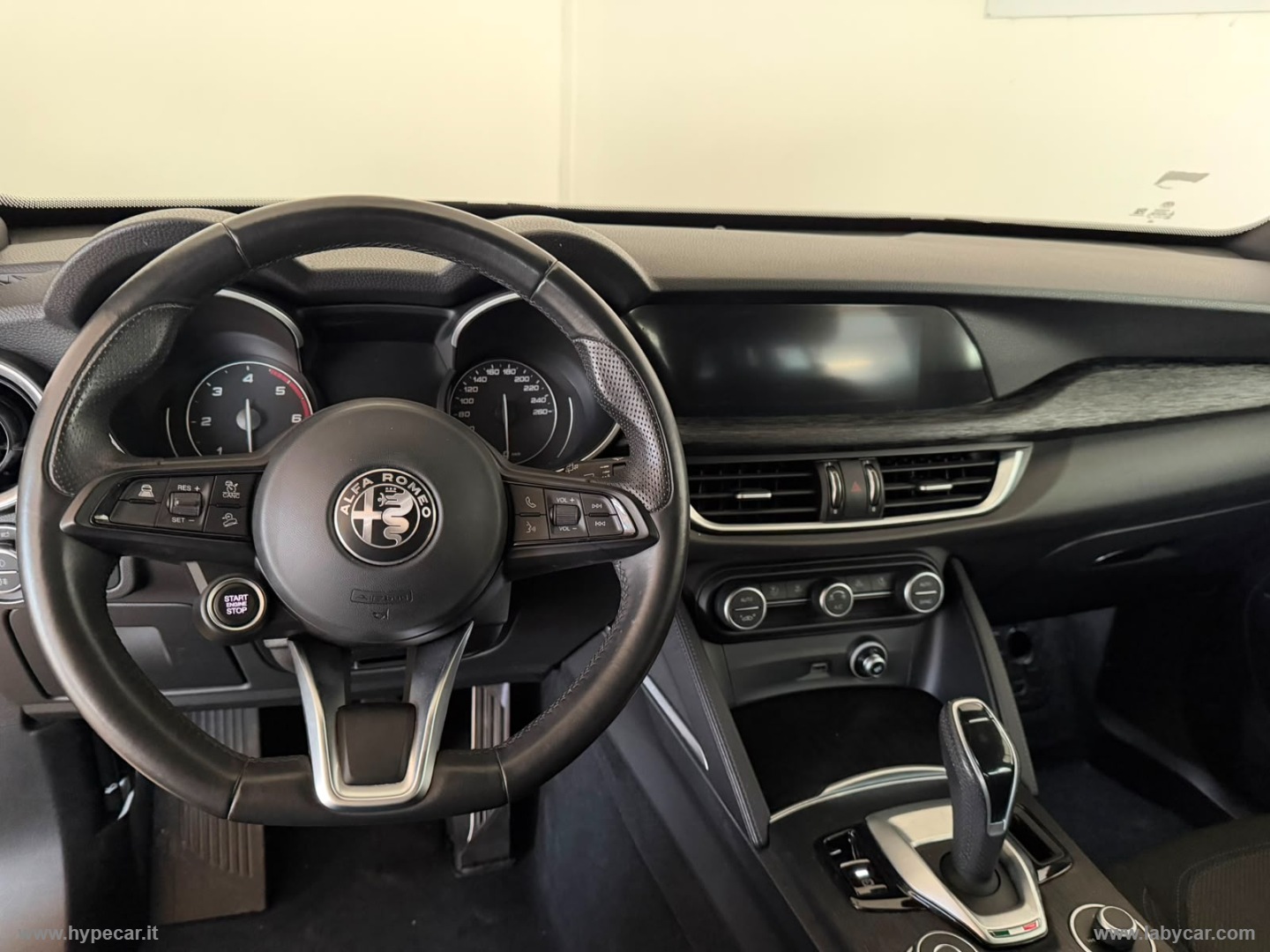 Stelvio 2.2 T.d. 190 CV AT8 Q4 Sup. Bus. - immagine 13